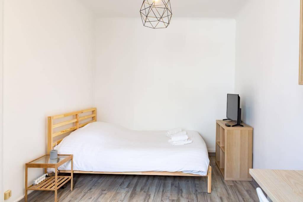 Studio Neuf Et Tranquille En Plein Coeur De Ville/Siam/Proche Tramway Zola Brest Exterior foto